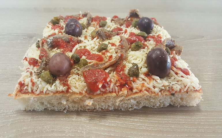 foto di una pizza Napoletana